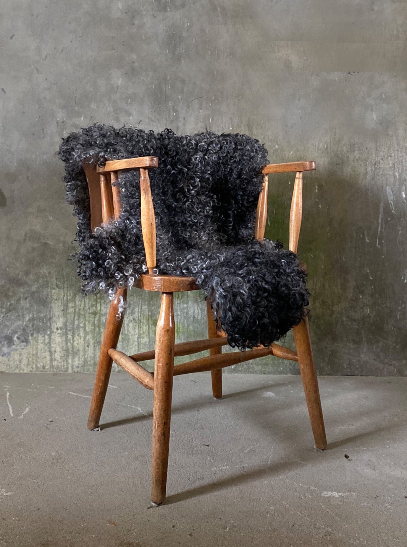 Organic Gotland Sheepskin throw 2