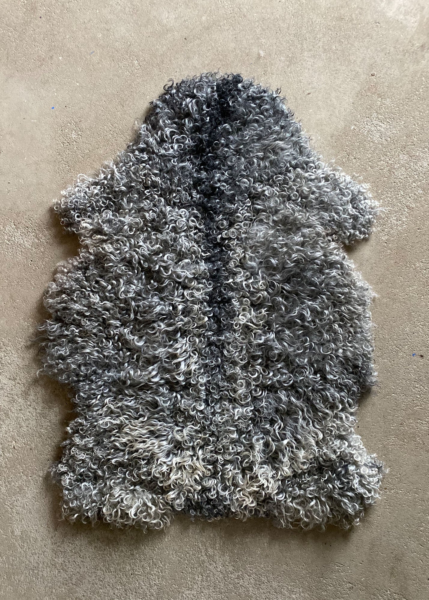 Organic Gotland Sheepskin throw 1