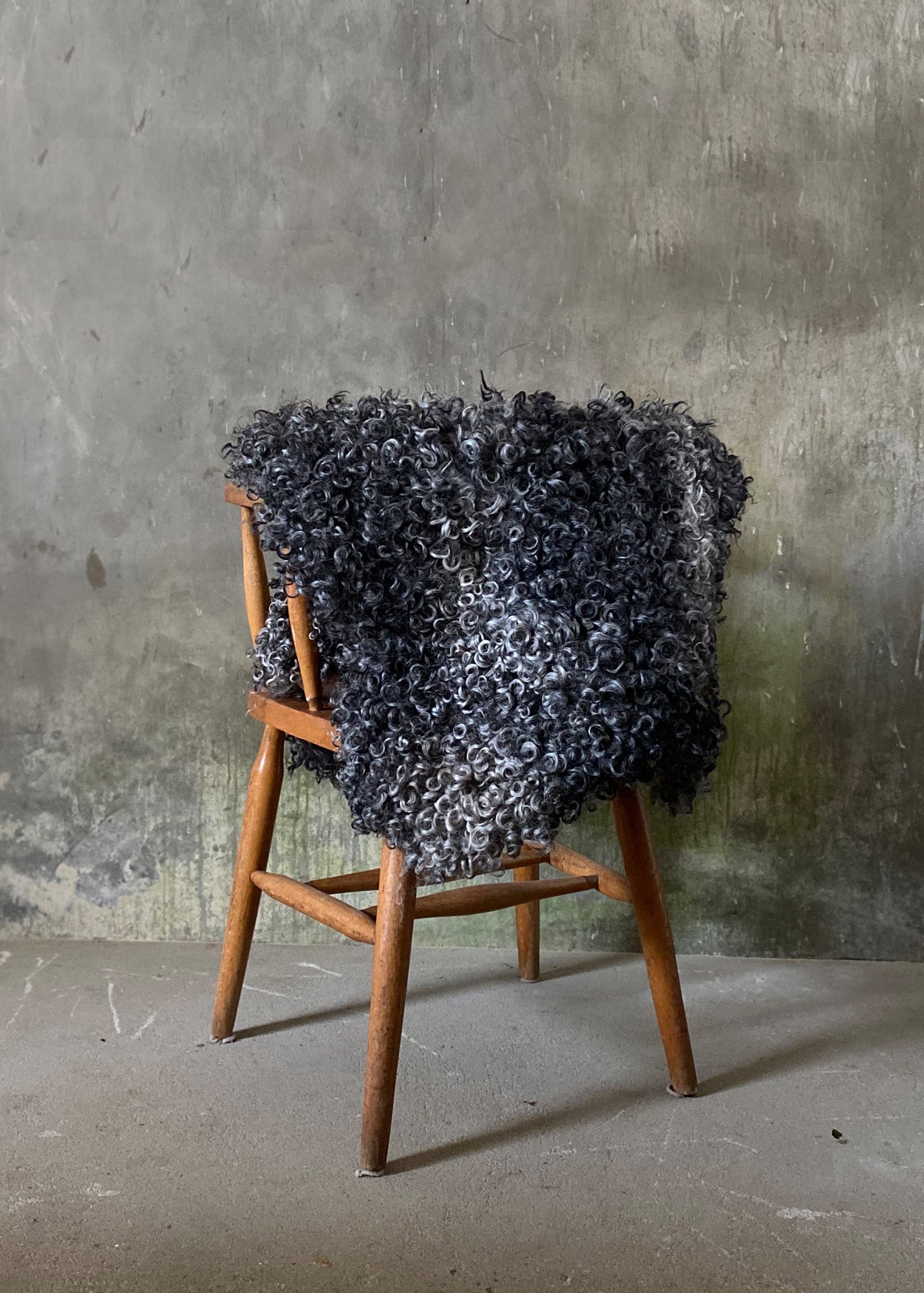 Organic Gotland Sheepskin throw 2
